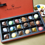 Premium Maison Mix 18 bonbons box Mumbai showcasing handcrafted chocolates with unique flavour combinations