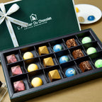 Signature assortment of 18 chocolates Mumbai designed for luxury gifting with artisanal quality and elegance