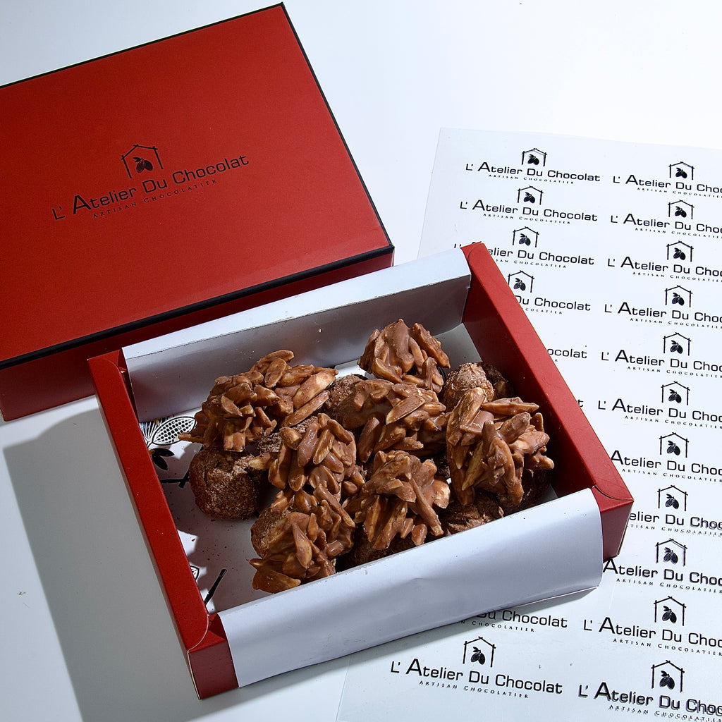 Order milk chocolate rocher in Mumbai with crunchy hazelnuts and creamy chocolate core for premium indulgence